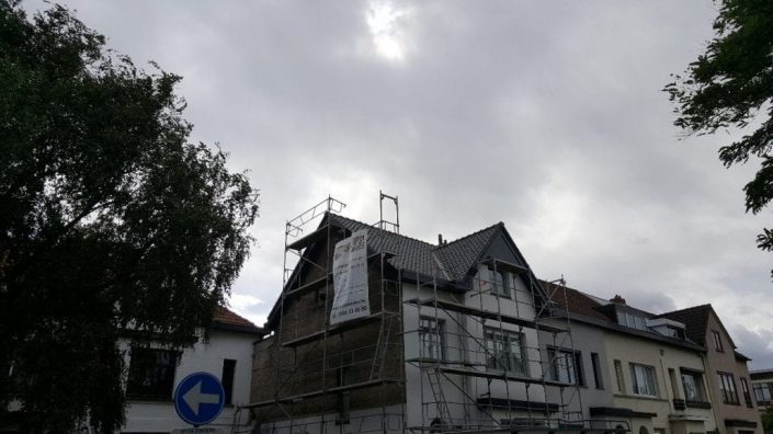 Hellend Dak Deurne